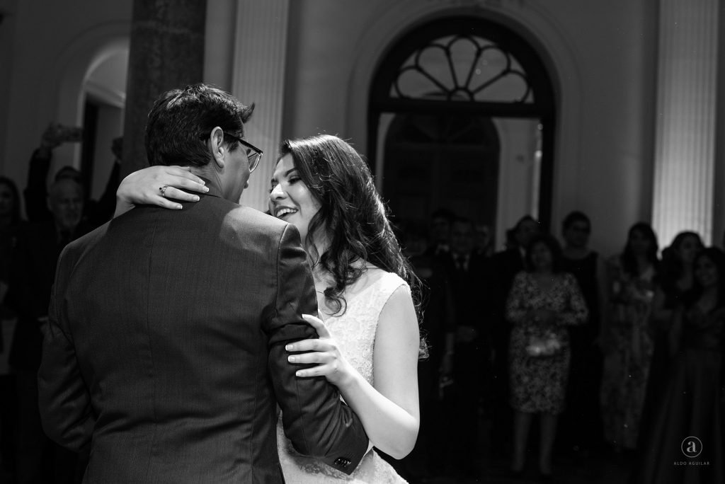 Liz carlos aldo aguilar fotografo fotografia boda sesion novios fiesta retrato novia novio palacio ricketts 27