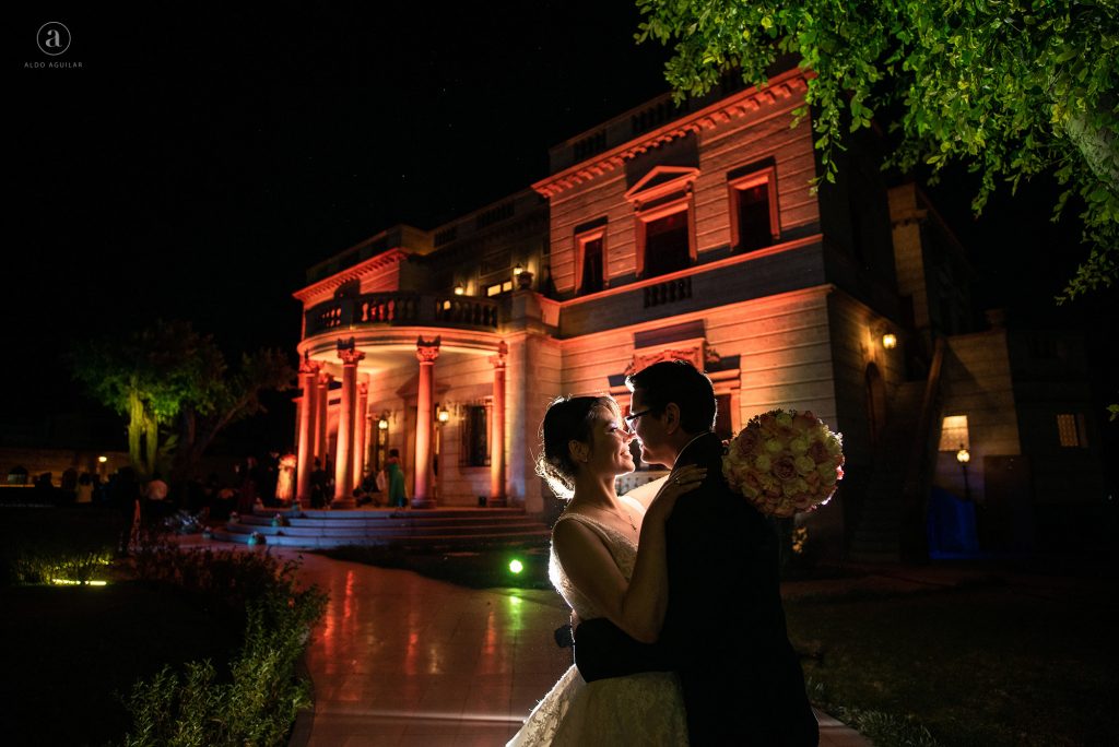 Liz carlos aldo aguilar fotografo fotografia boda sesion novios fiesta retrato novia novio palacio ricketts 28